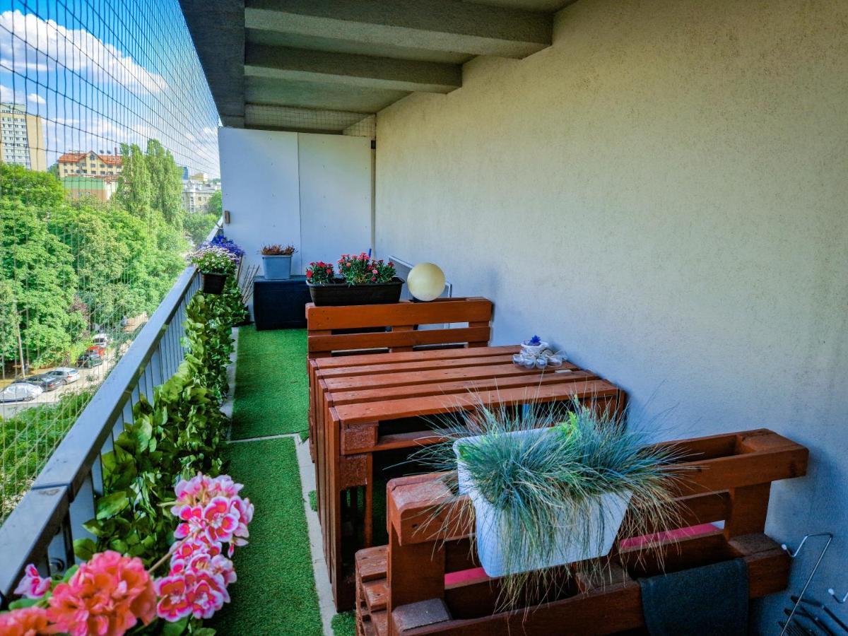 Sokolowska Apartment City Centre Metro Warsaw Exterior photo